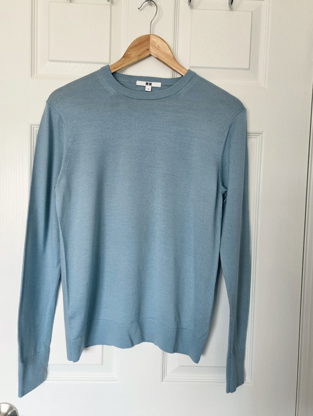 UNIQLO Women's Light Blue Crewneck Merino Sweater Sz M